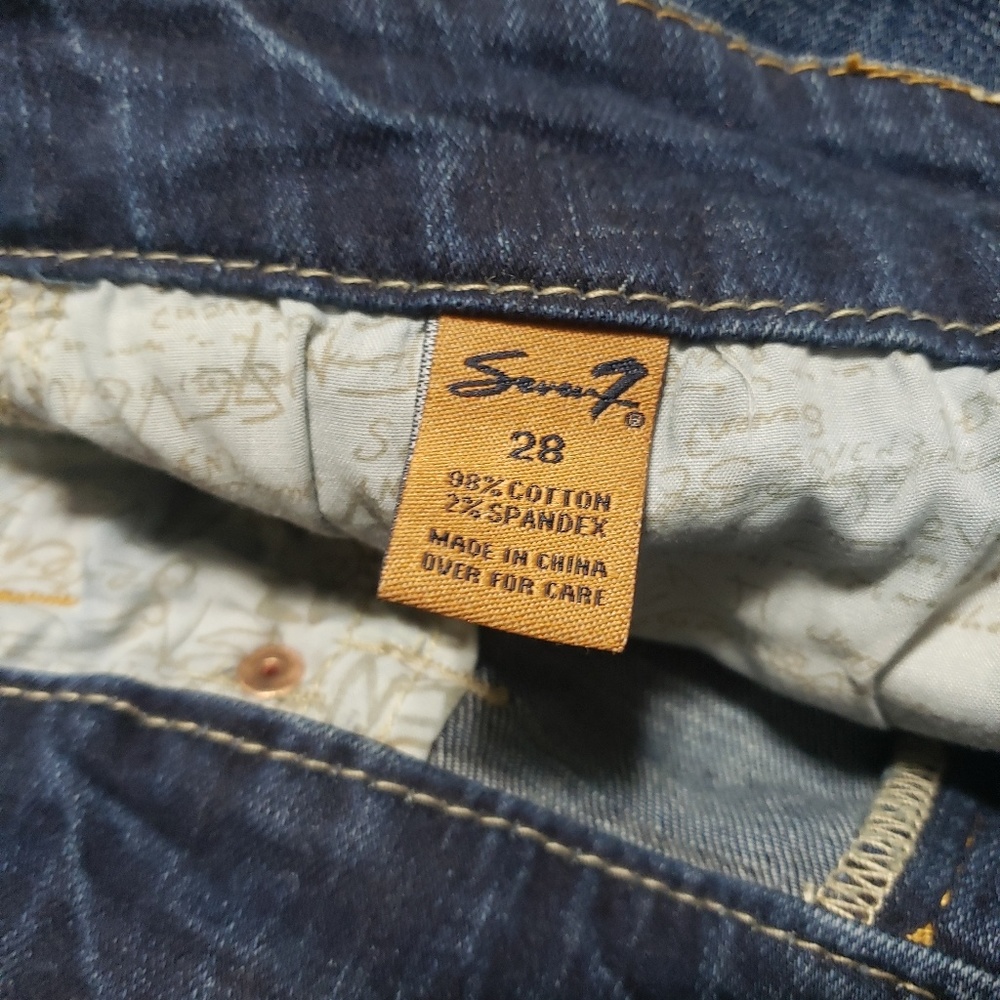 Jeans - Picture 2 of 3